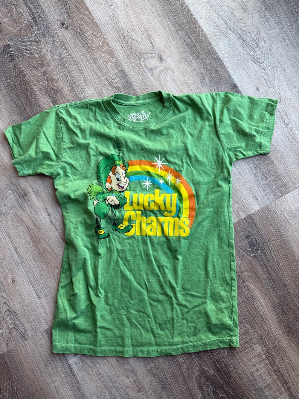 Lucky Charms Green  Graphic Tee sz s